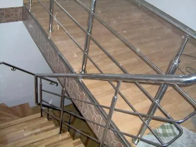 Scari si balustrade lemn - Piatra Neamt