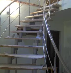 Scari si balustrade lemn - Piatra Neamt