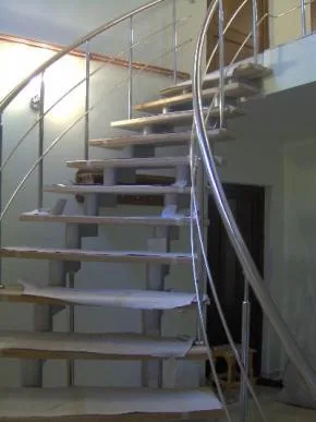 Scari si balustrade lemn - Piatra Neamt