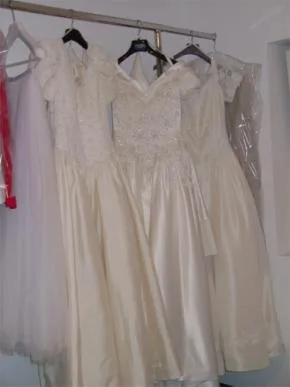 Servicii complete de - spalatorie haine si curatatorie Arad