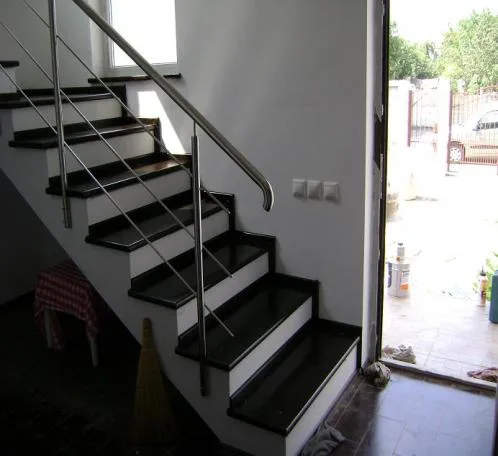 Scari si balustrade din lemn - Bucuresti