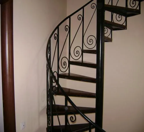 Scari si balustrade din lemn - Bucuresti
