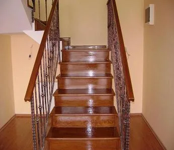 Scari si balustrade din lemn - Bucuresti