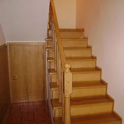 Scari si balustrade din lemn - Bucuresti
