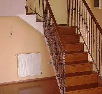 Scari si balustrade din lemn - Bucuresti