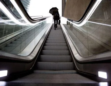 Modernizari - intretinere - reparatii lifturi Bistrita