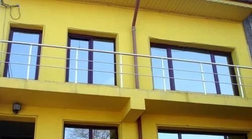 Producator de sisteme de tamplarie din PVC si aluminiu - Bacau