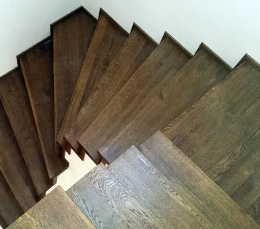 Usi de interior - usi de exterior si ferestre din lemn stejar - Ciugud / Alba