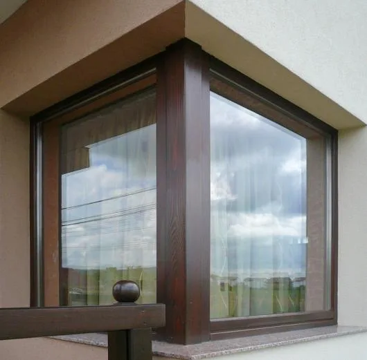 Usi de interior - usi de exterior si ferestre din lemn stejar - Ciugud / Alba