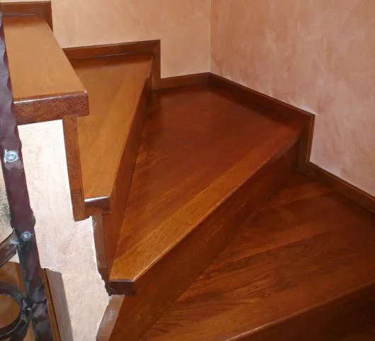 Usi de interior - usi de exterior si ferestre din lemn stejar - Ciugud / Alba