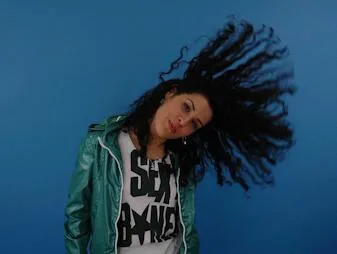 SC J900 Media World Services SRL