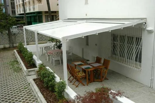 Copertine retractabile - pergole - marchize - inchideri terase - Bucuresti