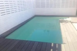 Constructie si accesorii piscine Prahova