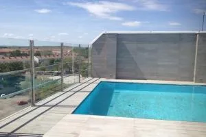 Constructie si accesorii piscine Prahova