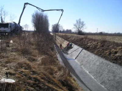 Pardoseli industriale si civile elicopterizate - parcari betonate - pavaje,Tulcea