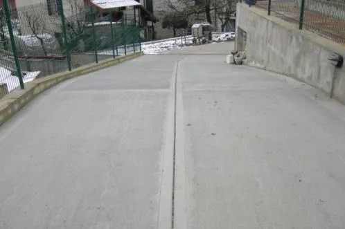 Pardoseli industriale si civile elicopterizate - parcari betonate - pavaje,Tulcea