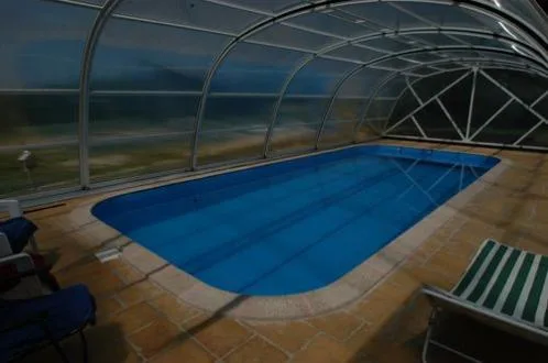 Oradea - Piscine din polipropilena si beton armat