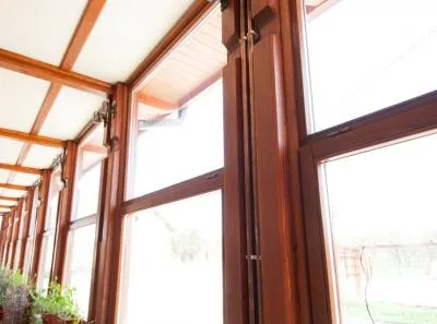 Ferestre si usi din lemn stratificat - Bucuresti