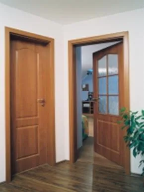 Oradea / Bihor - Parchet - mochete - covoare - usi - perdele
