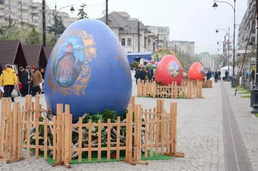 Tomesti / Iasi - Amenajari gradini - impaduriri - mobilier urban