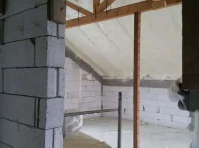 Termoizolatie cu spuma poliuretanica - Draganesti / Prahova