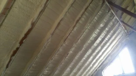 Termoizolatie cu spuma poliuretanica - Draganesti / Prahova