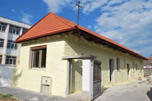 Izolare termica - fonica si hidroizolatii cu spuma ,Targu Mures