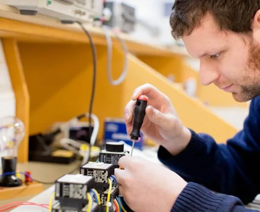 Instalatii electrice pentru constructii si automatizari - Baicoi / Prahova