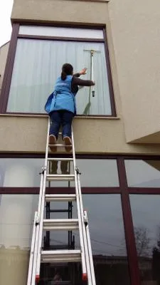 Best Clean Solution Servicii profesionale de curatenie Bacau