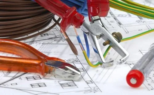 Proiectare - executie si mentenanta instalatii electrice - Craiova