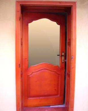 Usi - ferestre si mobila din lemn - Oradea