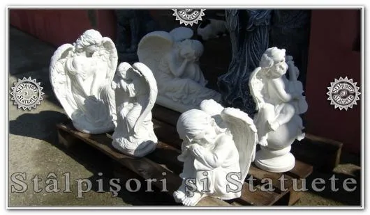 Cocorova / Mehedinti - Ornamente de gradina din beton