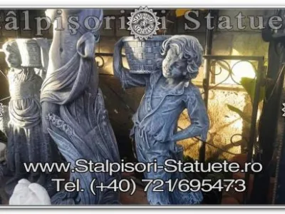 Cocorova / Mehedinti - Ornamente de gradina din beton