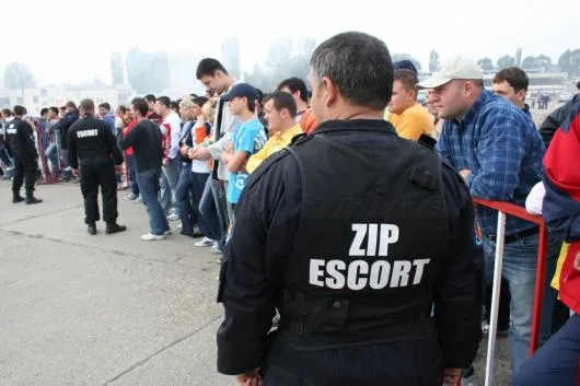 ZIP ESCORT