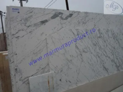 Placari cu marmura ale spatiilor de locuit - Craiova