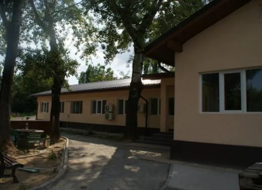 Bucuresti - Constructii - amenajari interioare si exterioare