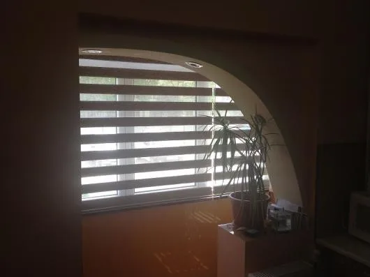 Someone jaluzele Mangalia