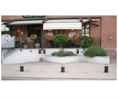 Productie si montaj usi de garaj si usi industriale - Bacau