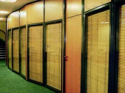 Bucuresti - Compartimentari spatii si amenajari interioare