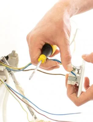 Bransamente - reparatii electrice Bucuresti si Ilfov