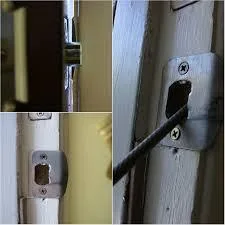 Deblocari usi Bucuresti