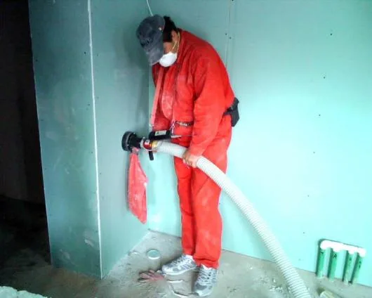 Izolatii termice si fonoizolatii cu fibre de celuloza