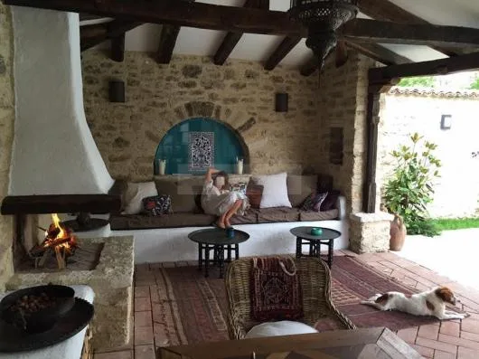 Seminee contemporane - clasice - rustice - Bucuresti