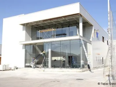 Baicoi / Prhova - Constructii si amenajari exterioare si interioare