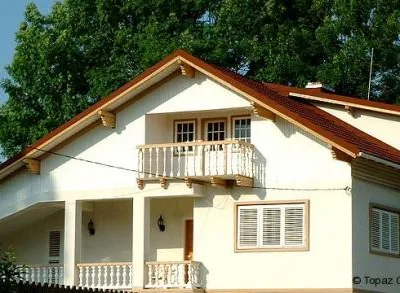 Baicoi / Prhova - Constructii si amenajari exterioare si interioare