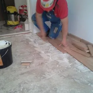 Montaj - lacuire - raschetare - reconditionare parchet - Bucuresti