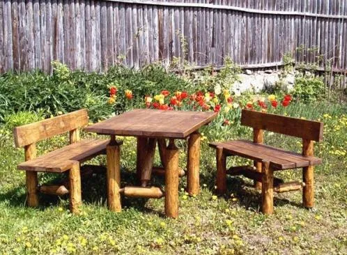 Sfantu Gheorghe / Covasna - Mobilier din lemn pentru gradina