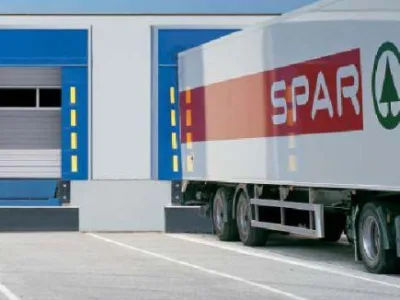 Usi de garaj - usi industriale - copertine - jaluzele - Ploiesti