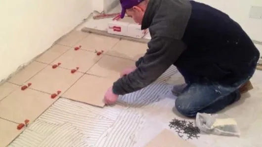 Mesterul Casei Bucuresti - Faianta - gresie - marmura (montare)