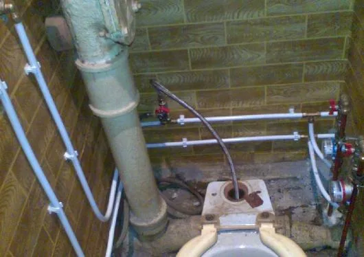 Instalator sanitar - reparatii instalatii sanitare Bucuresti